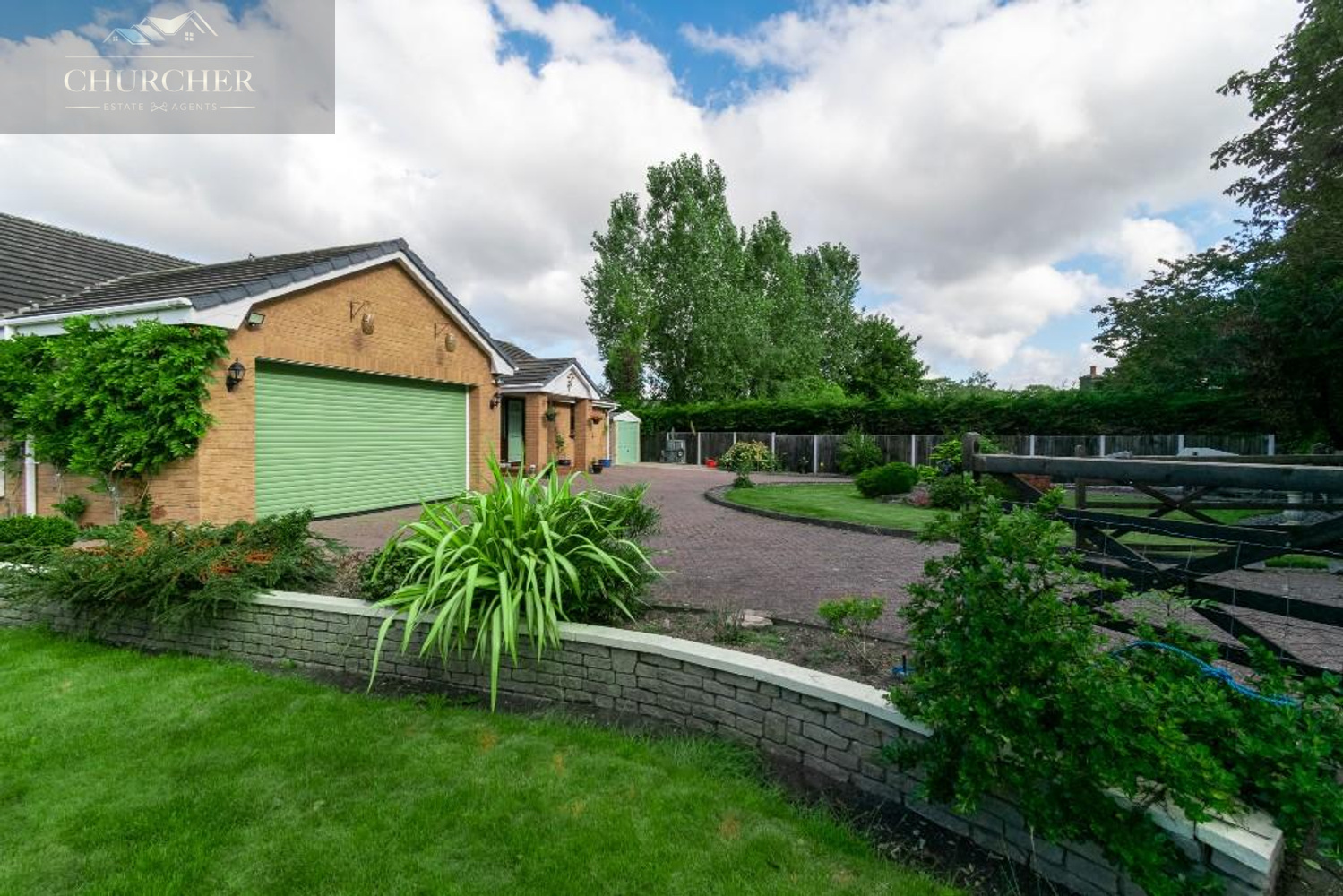 238523_7DRUMMERSDALE_IMG_30_0000