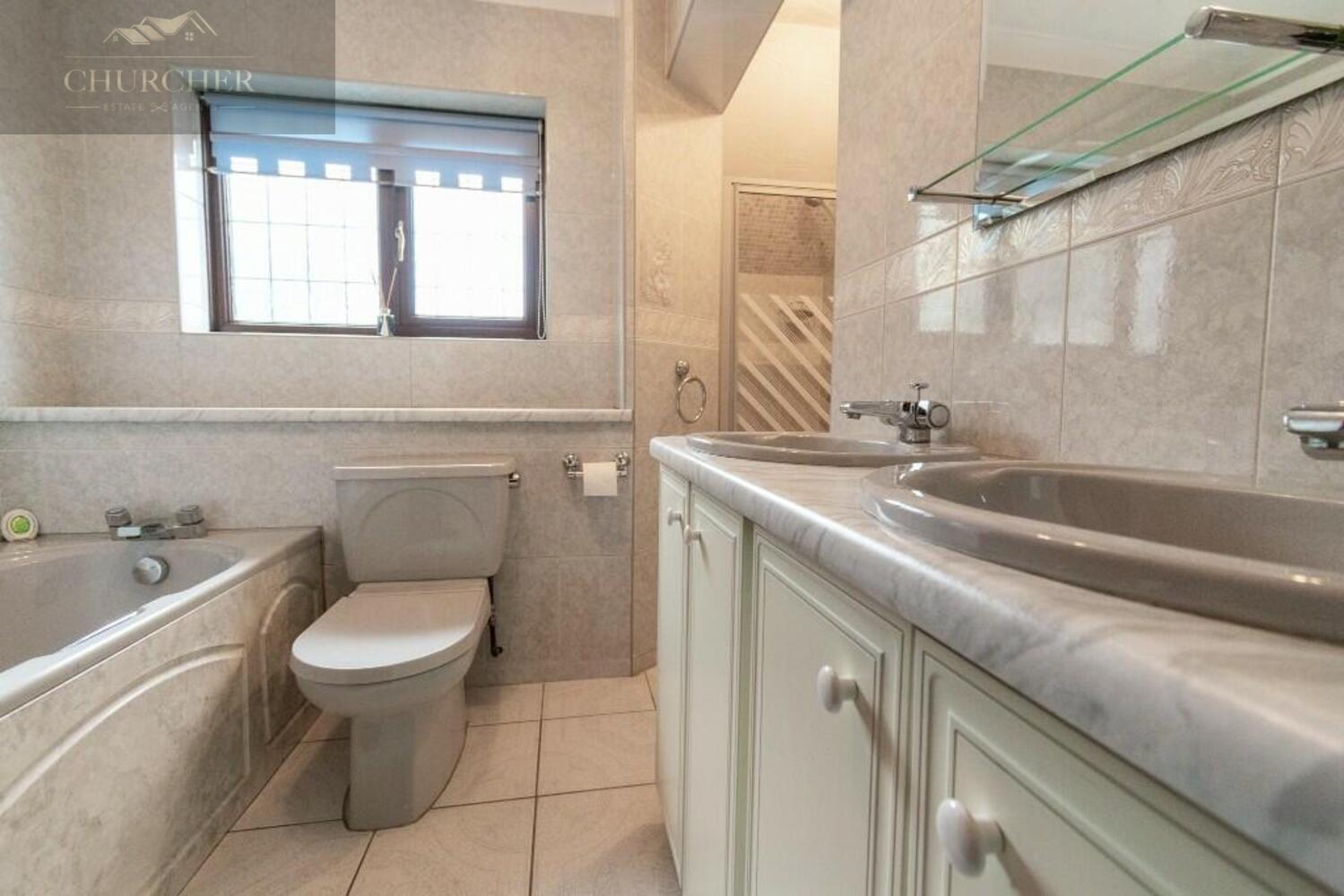 238523_15RUTHERFORD_IMG_13_0000