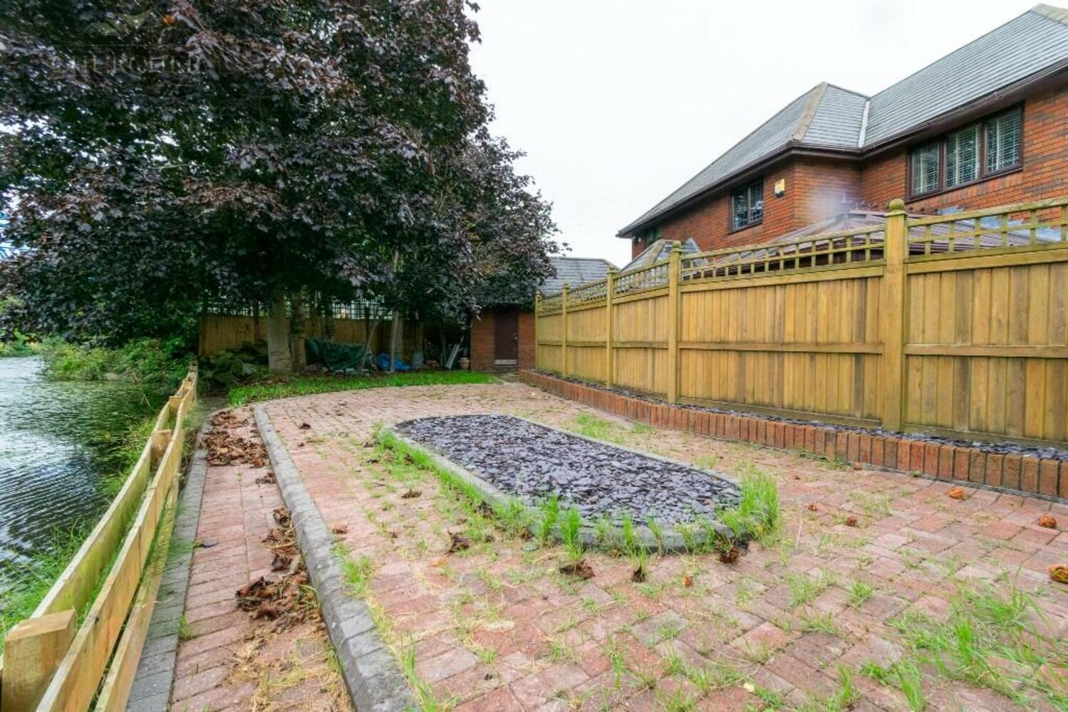 238523_15RUTHERFORD_IMG_23_0000