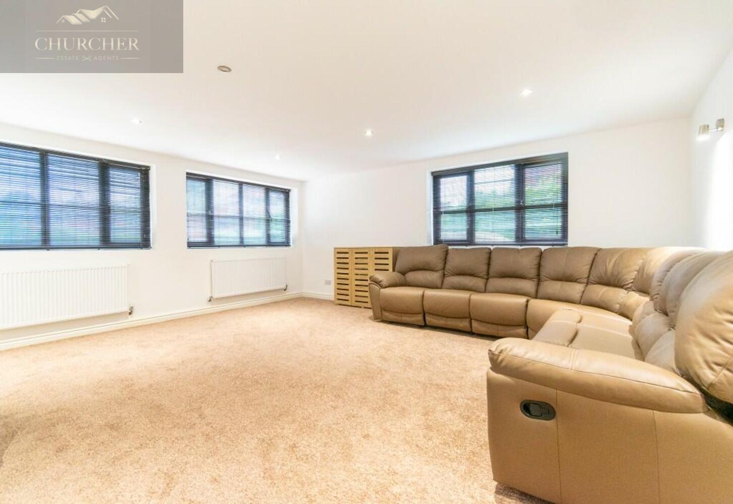 238523_15RUTHERFORD_IMG_05_0000